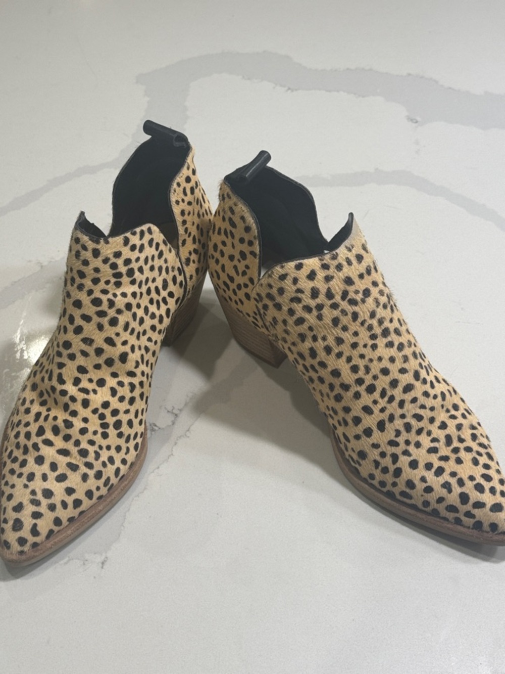 Dolce Vita Leopard Print Ankle Booties - Tan/Black